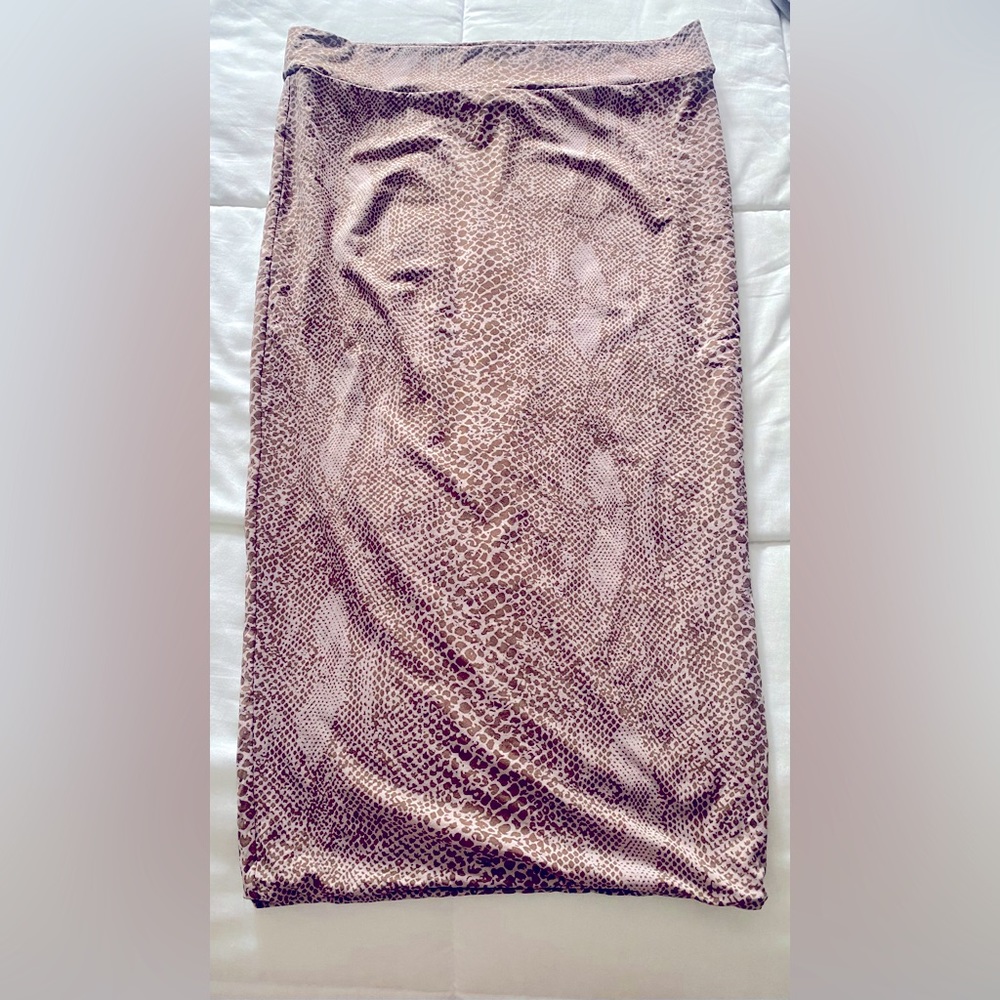 Acacia snake print skirt